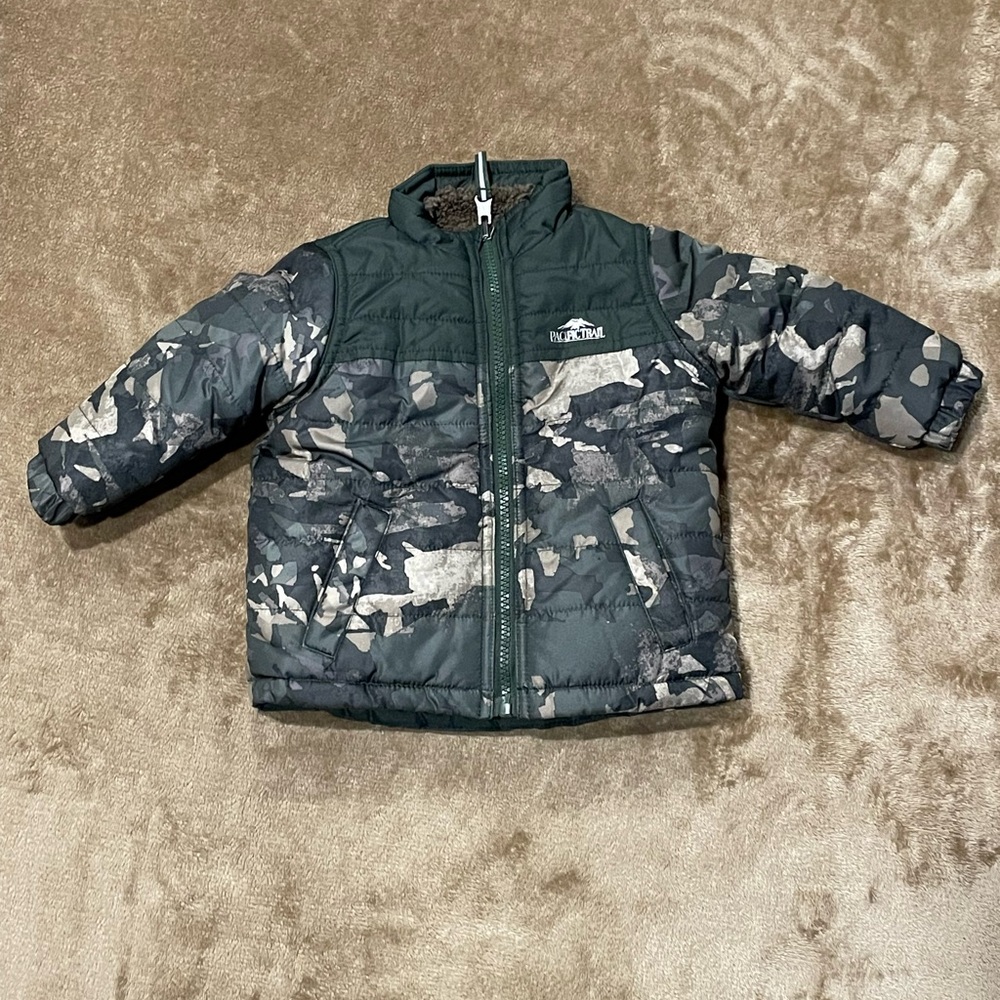 Pacific Trail Camo Sherpa Lined Reversible Puffer Winter Coat Size 12 Months